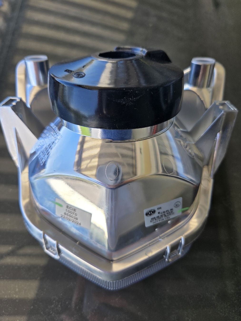 Aprilia Fari: Neuwertiger Motorrad Scheinwerfer - Top Zustand! – Nuovo (secondo la descrizione) da Richigen venduto da Tigertaze 1