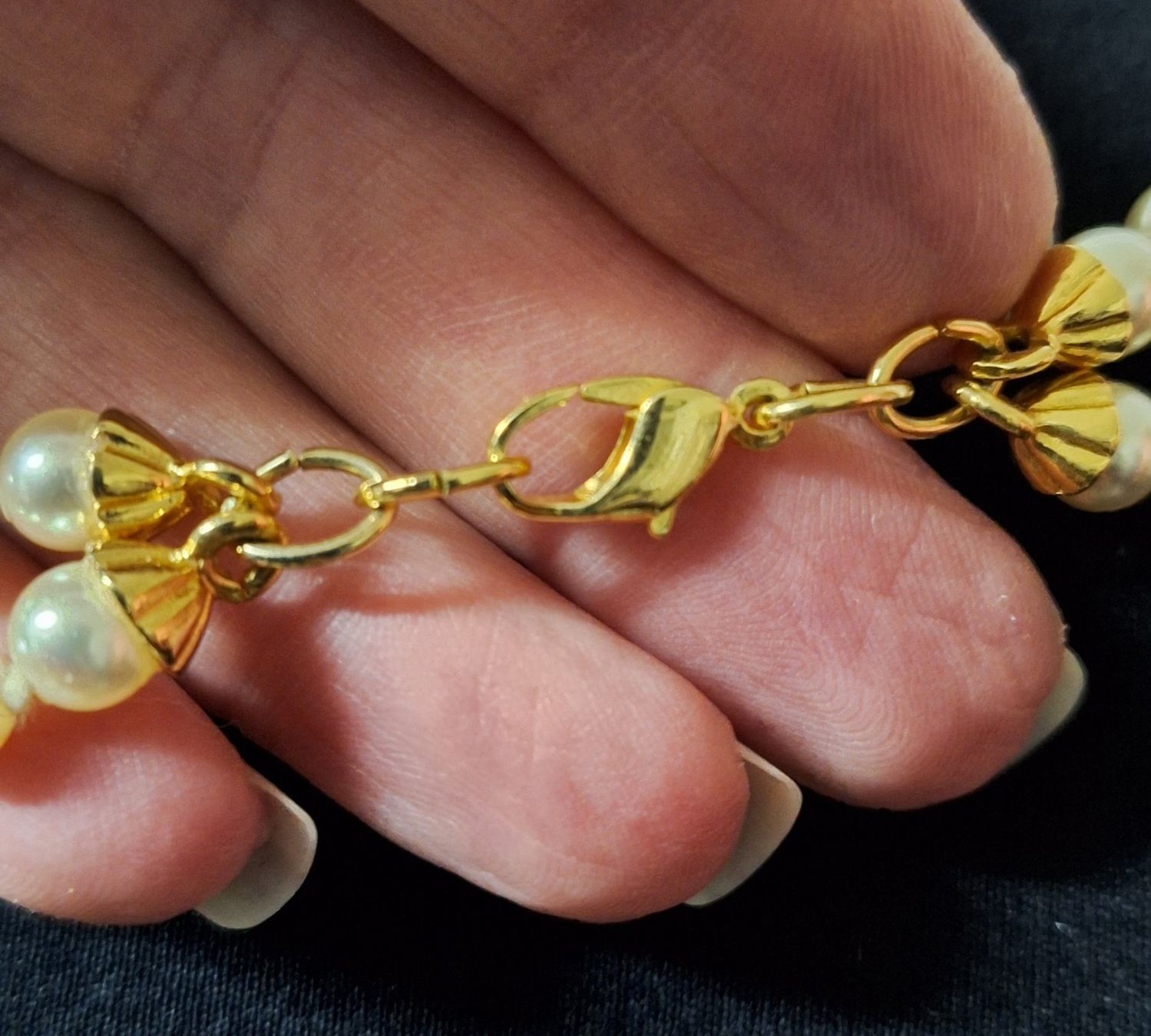 Catenine: Modeschmuck Perlenkette mit Strassherz / goldfarben – Usato da Muri AG venduto da Edlerweiss 6