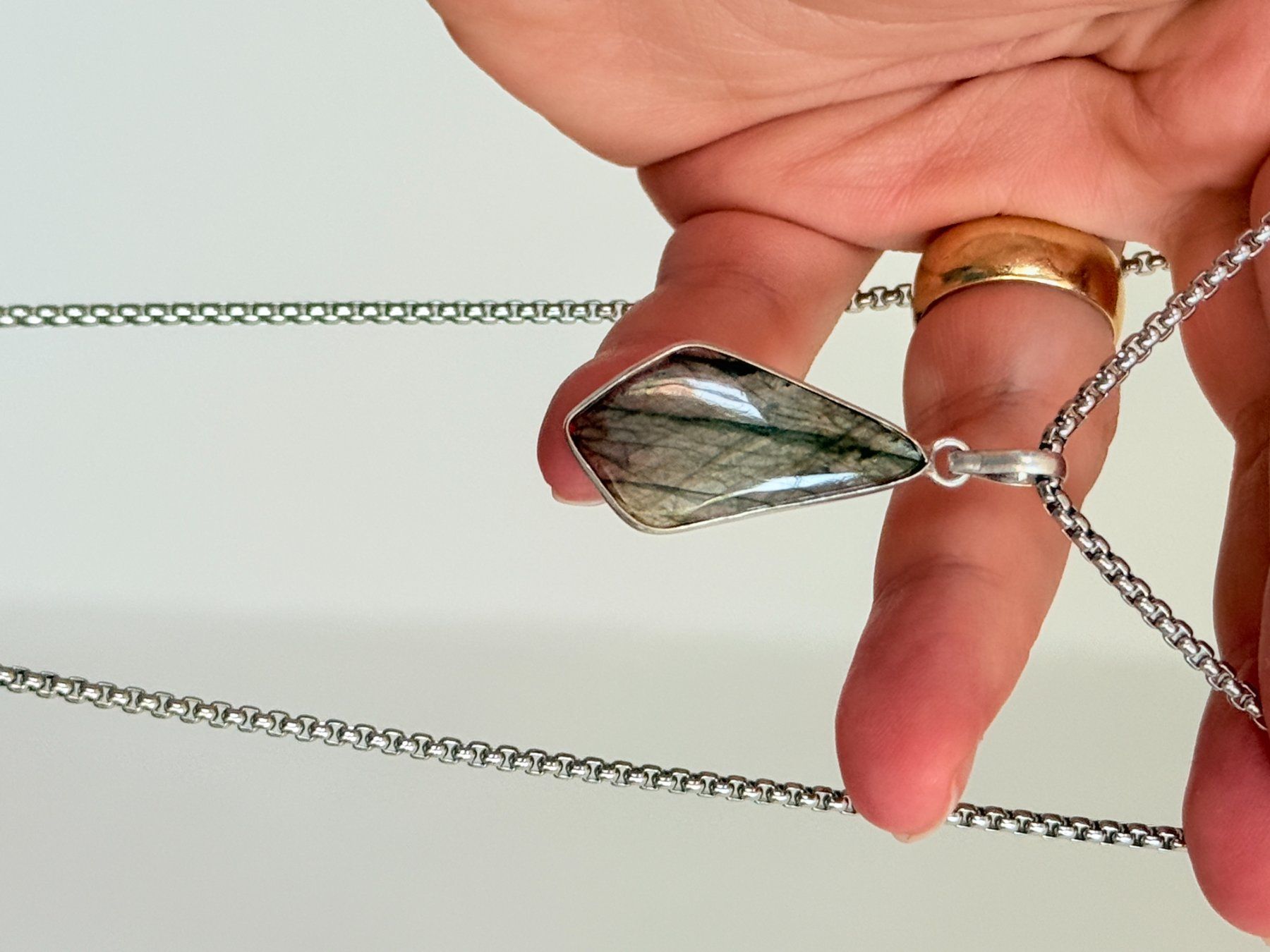 Catenine: Labradorite necklace – Nuovo e nell'imballaggio originale da Genève venduto da AGBERG 4