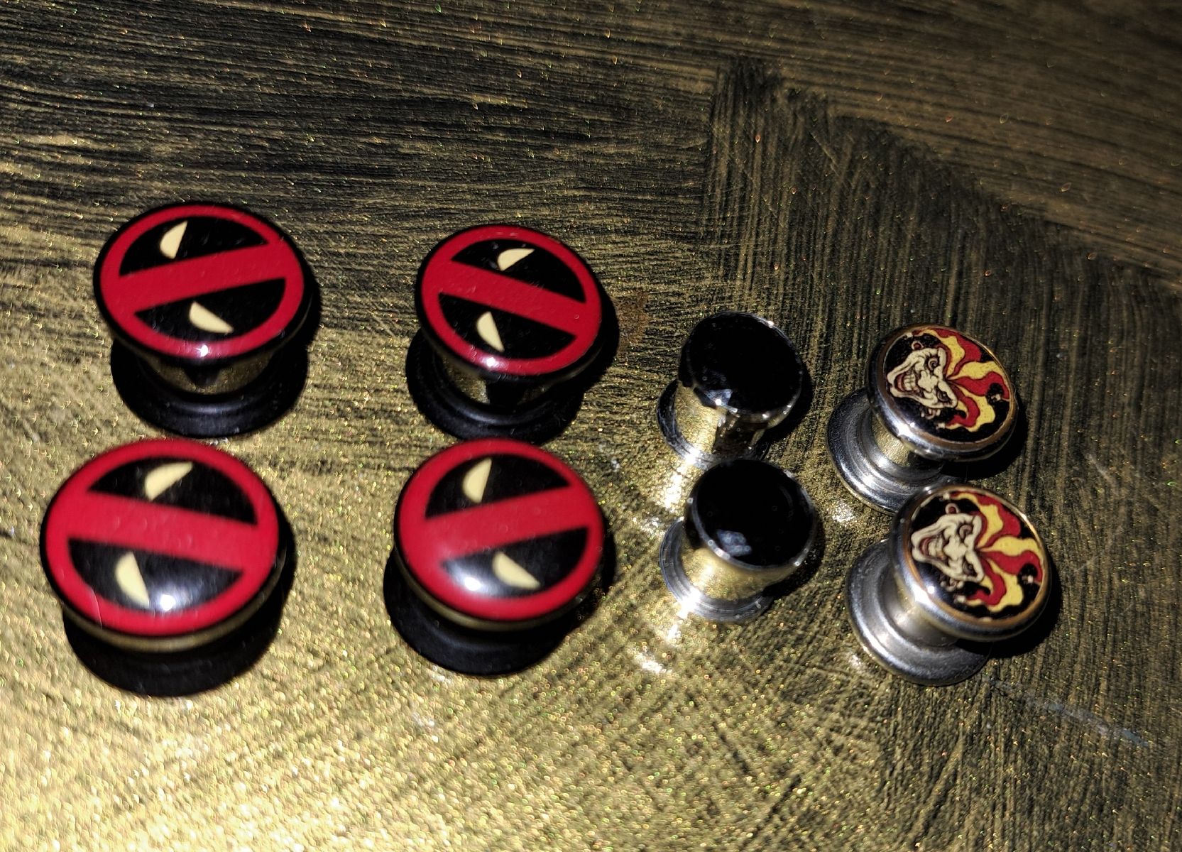 Orecchini pendenti & Orecchini a lobo: Flesh Tunnel 8 mm Verschiedene 4x – Nuovo (secondo la descrizione) da Luzern venduto da good-time 3