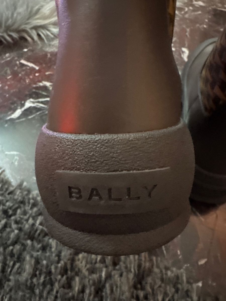 Bally Scarpe da donna: Bally Stiefel Neu (38) – Nuovo e nell'imballaggio originale da Vezia venduto da sidu03 7