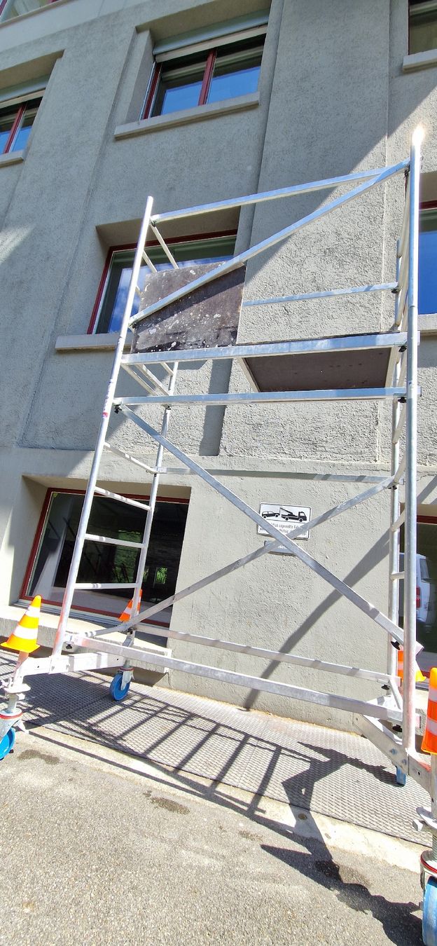 Ponteggi: Gerüst aus Aluminium mit Rollen – Usato da Niederlenz venduto da scotti2000 4