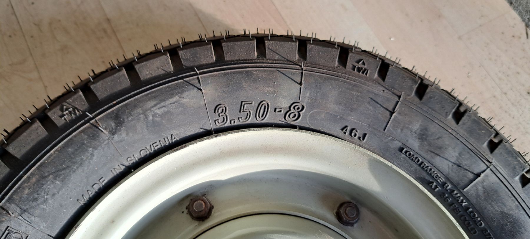 Vespa Tutti pezzi di ricambio per scooter: VESPA Komplettrad 8" – Usato da Füllinsdorf venduto da Borgirosi 2