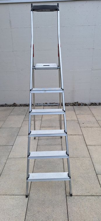AluLeiter Hailo 5 Sprossen, total 6 Stufen, max 150 kg. Kaufen auf