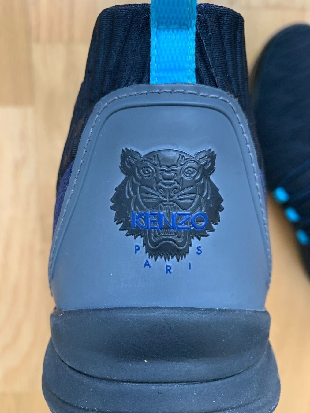 Kenzo Scarpe da uomo: KENZO- Sneakers Gr 41 – Usato da Luzern venduto da Sunnysmile0511 4