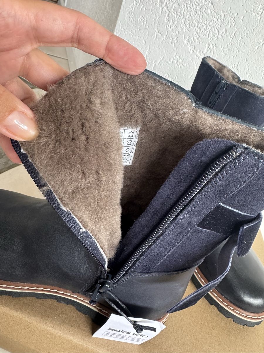 Friboo Scarpe per ragazze: Friboo winter boots size 32 New – Nuovo e nell'imballaggio originale da Blonay venduto da art_7f87 8