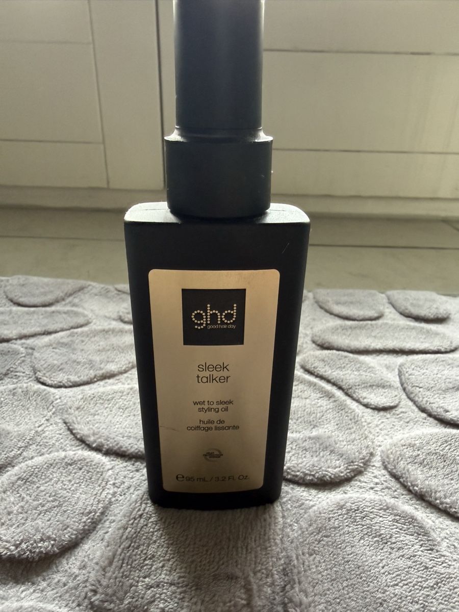 GHD Haarpflegeprodukte: GHD Sleek Talker Styling Oil 95 ml – Gebraucht aus Bellach von LoCa127