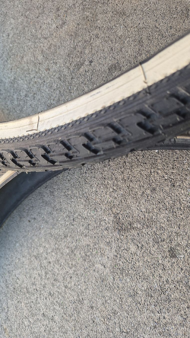 Continental Ersatzteile: Veloreifen – Gebraucht aus Oberhasli von Velo_Susak 3