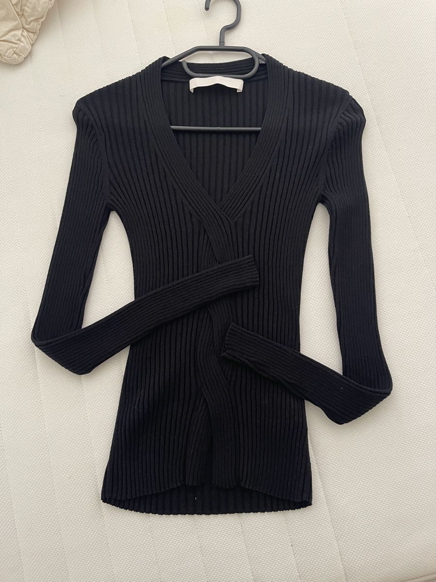 Tops: Dion Lee ribbed top – Neu (gemäss Beschreibung) aus Zürich von tal_vm29