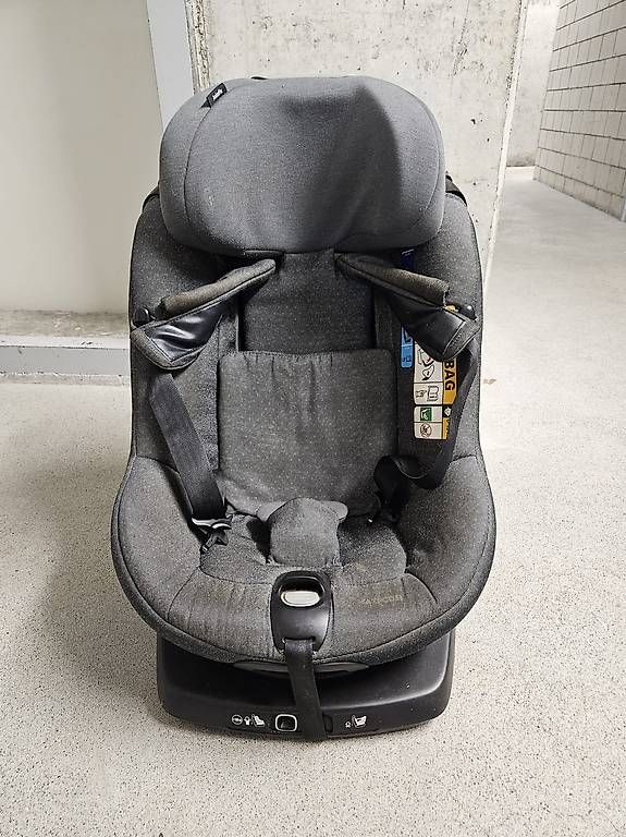 Maxi-Cosi Seggiolini per auto: Maxicosi Axissfix – Usato da Weisslingen venduto da Mechanik87 1