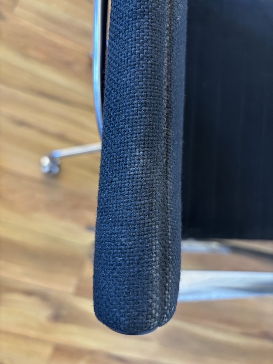 Eames Sedie: Eames Bürostuhl EA 117 – Usato da Emmenbrücke venduto da Belle-Epoque 4