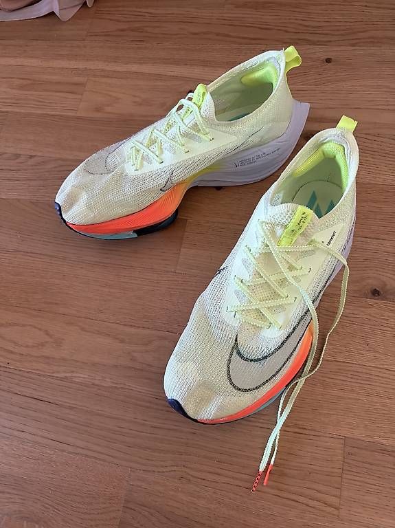 Scarpe da uomo: Nike Alphafly NEXT% (44.5 EU / US 10.5) – Usato da Genève venduto da zaj_g5bz 2