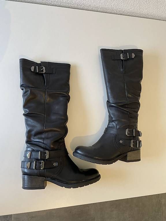 Damenschuhe: Bottes noires à talons – Neu und originalverpackt aus Gland von Khazmur1 4