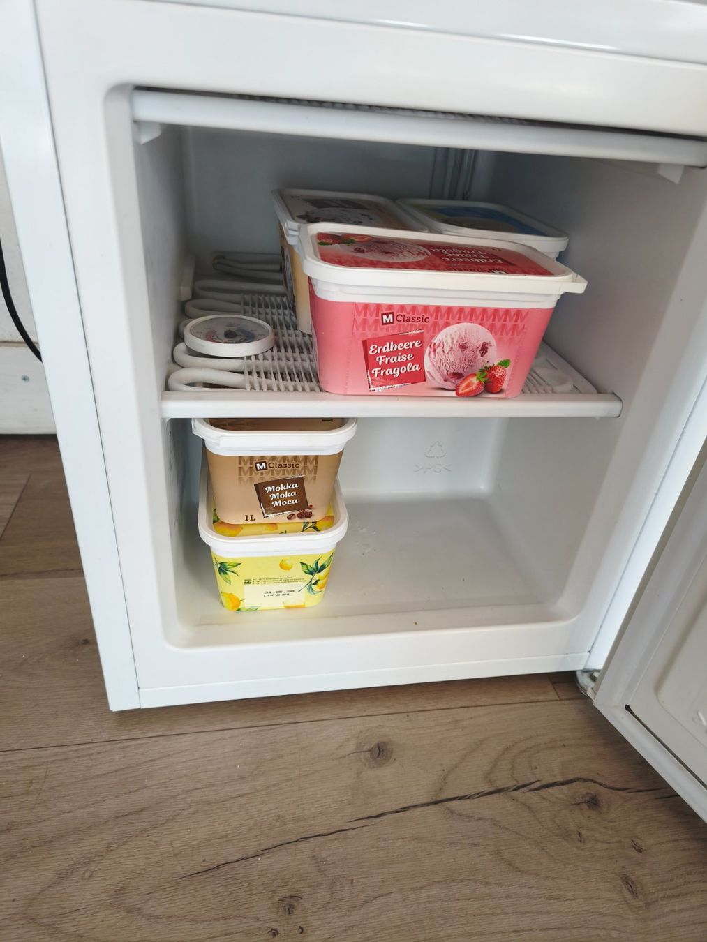Fust Congelatori: Tiefkühler Fust – Usato da Unterendingen venduto da Adrienne4 1