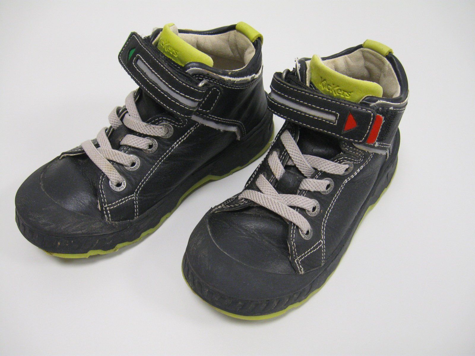 Kickers Schuhe für Jungen: KICKERS Leder Stiefelette EU 30 Klettverschluss Halbschuh – Gebraucht aus Romanshorn von samo1974 3