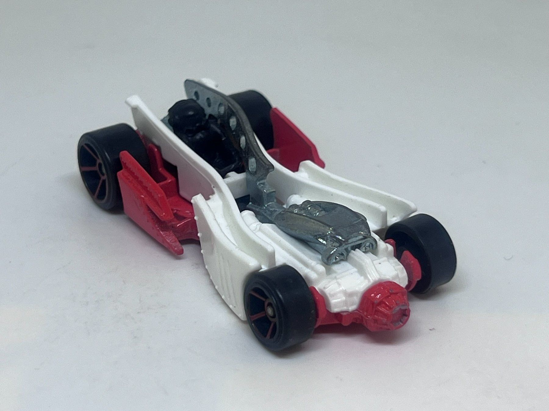 Hot Wheels Modellini d'auto: Hot Wheels Motoblade #94 – Usato da Wildegg venduto da LaaBoutique
