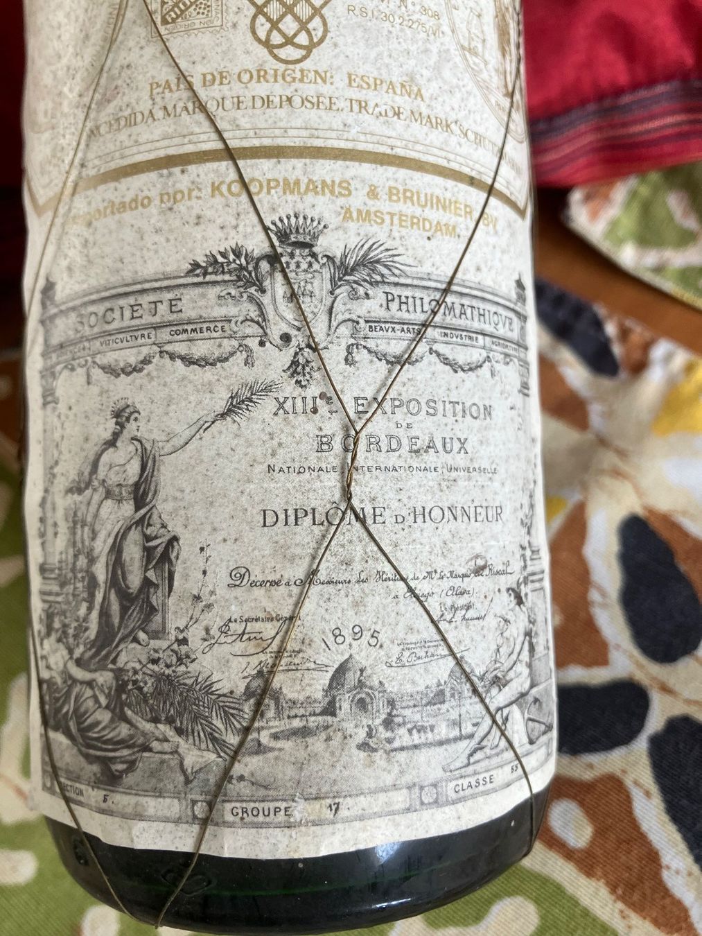 Rioja Vino: Rotwein Marques de Riscal Rioja 1981 – Nuovo (secondo la descrizione) da Dintikon venduto da 51r_5mdz 3