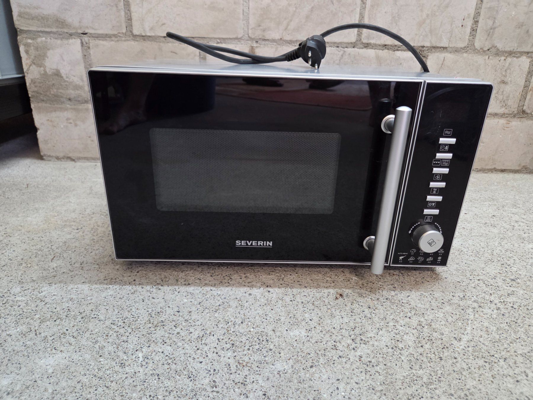 Elettrodomestici da cucina: Microwelle Severin – Usato da Hittnau venduto da Sika86 1