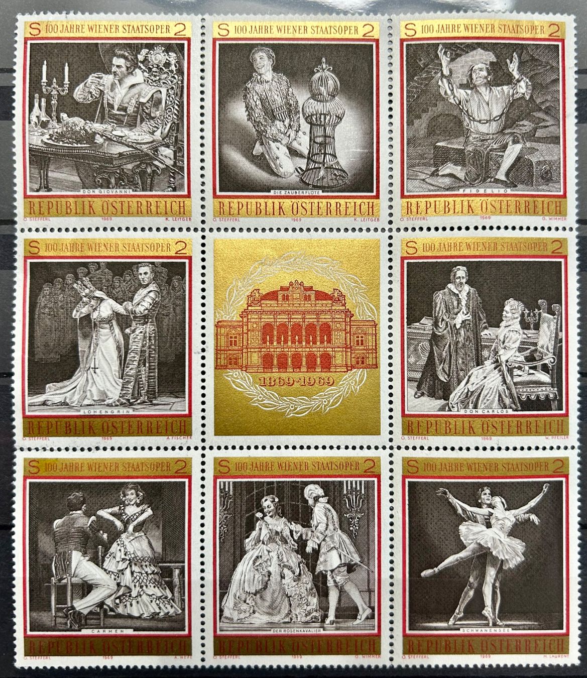 Alle Briefmarken: Exklusiver Block Wiener Staatsoper. Mit Gold! – Neu (gemäss Beschreibung) aus Braunau von Duczelli