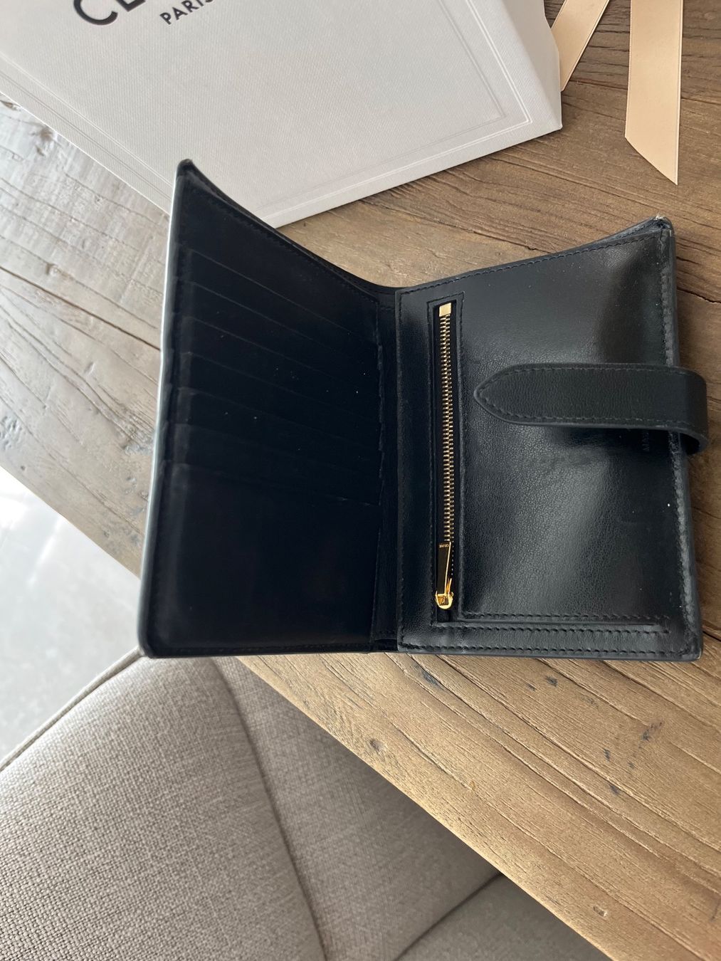 Celine Portemonnaie: Celine Portemonnaie Leder – Gebraucht aus berikon von Fashion_09 1