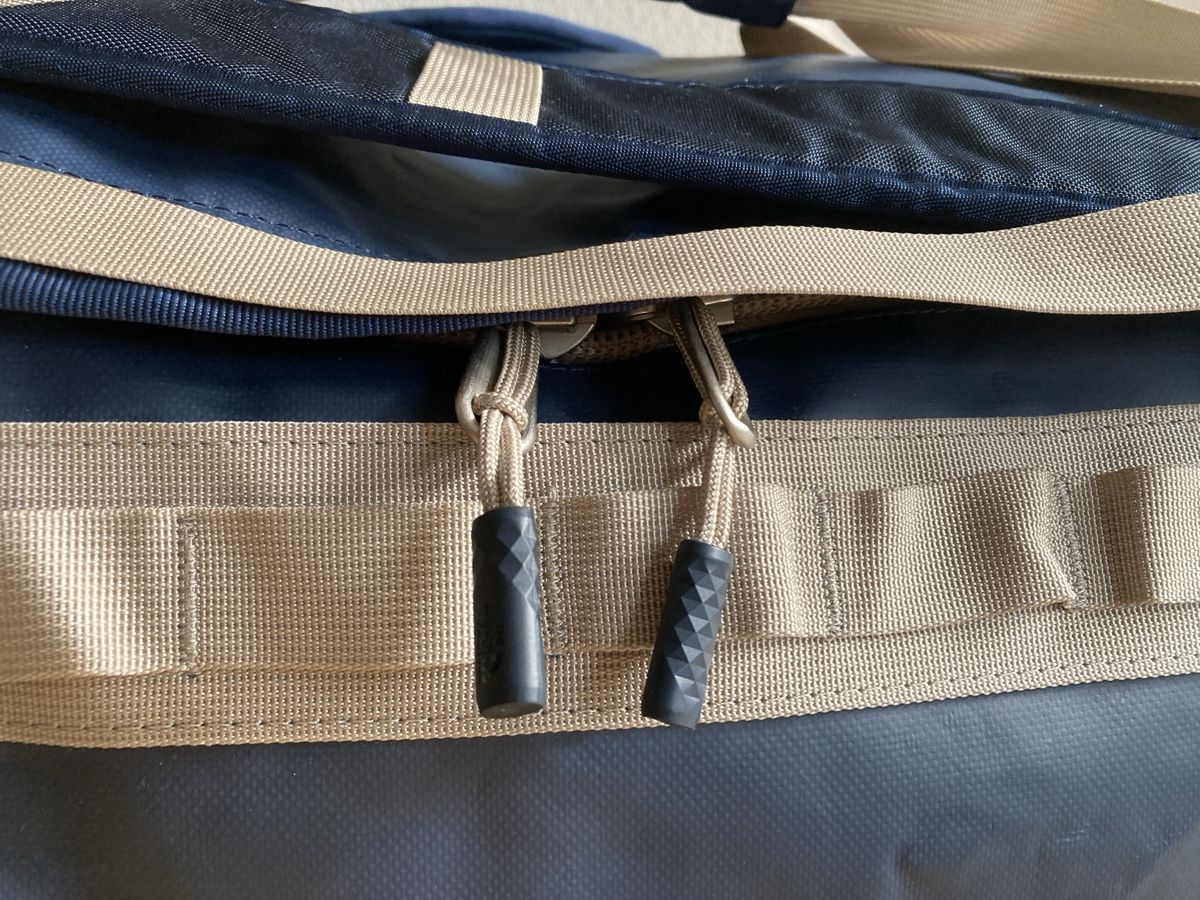 North Face Borse: The North Face L Base Camp Duffel 95 L – Usato da Zürich venduto da Lichtermeer 4