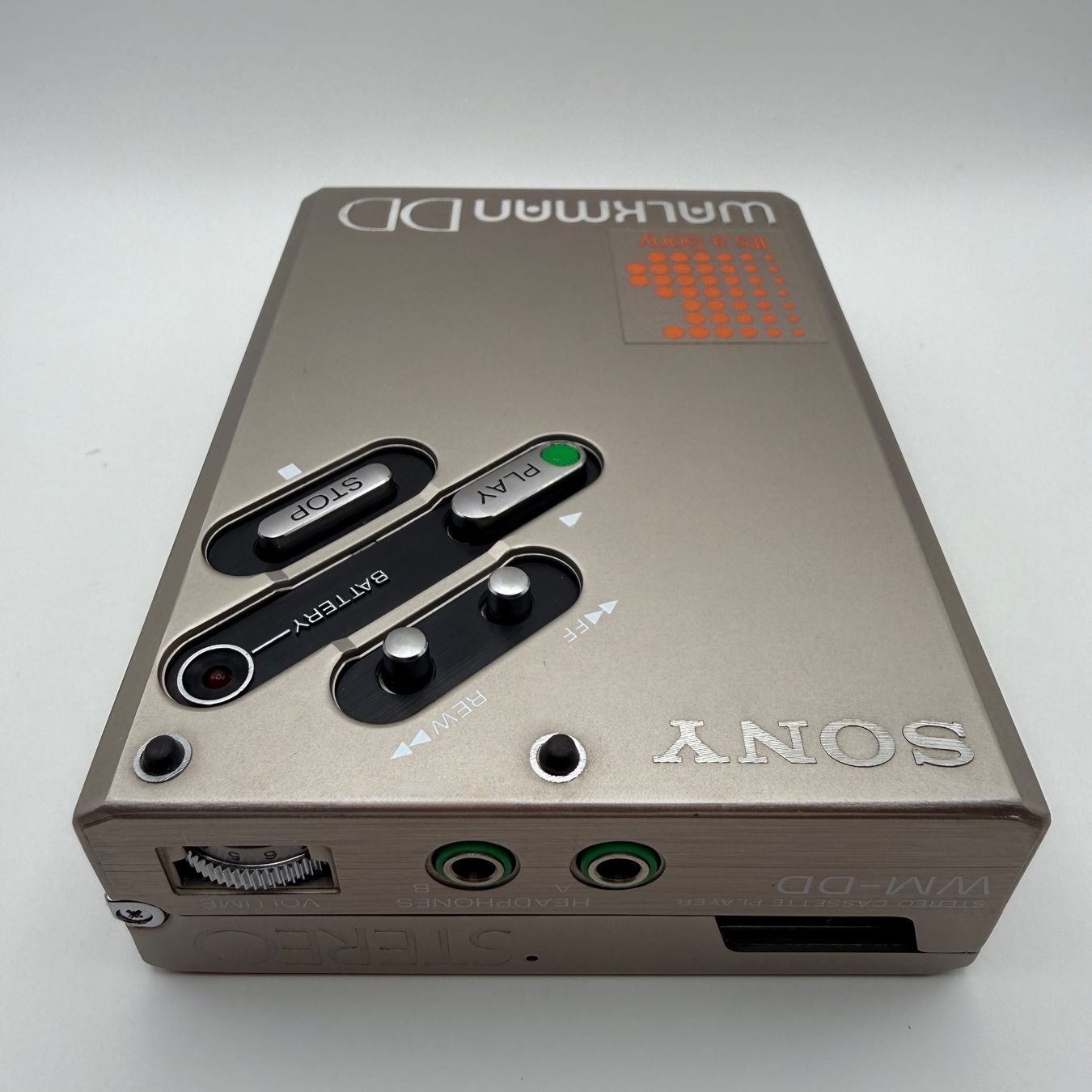 Sony Lecteur media portable: Sony Walkman WM-DD silber #305 – D'occasion à Vorderthal par WalkmanClinic 3