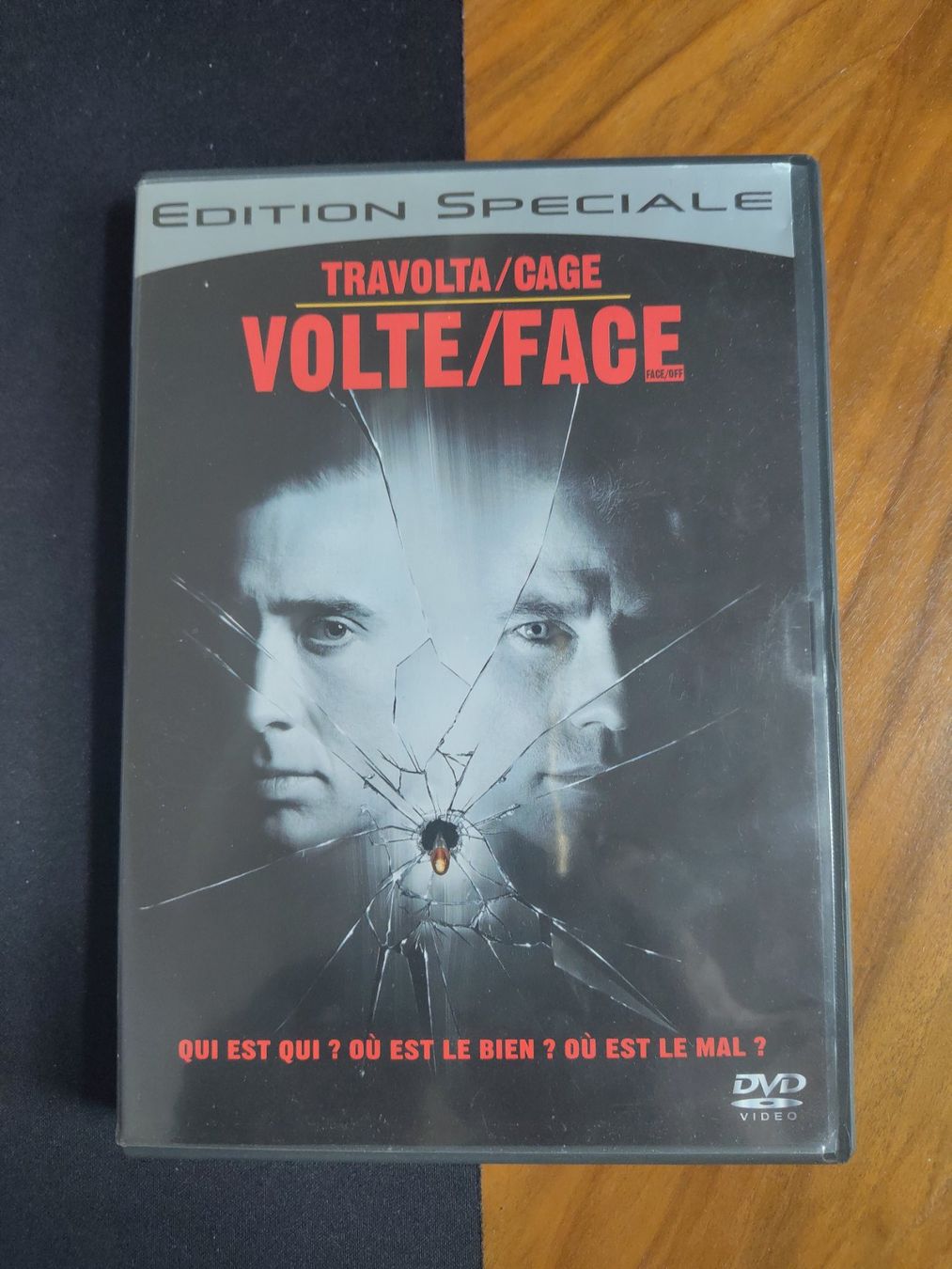 Tutti i DVDs: DVD Volte Face – Usato da Froideville venduto da Nadrom