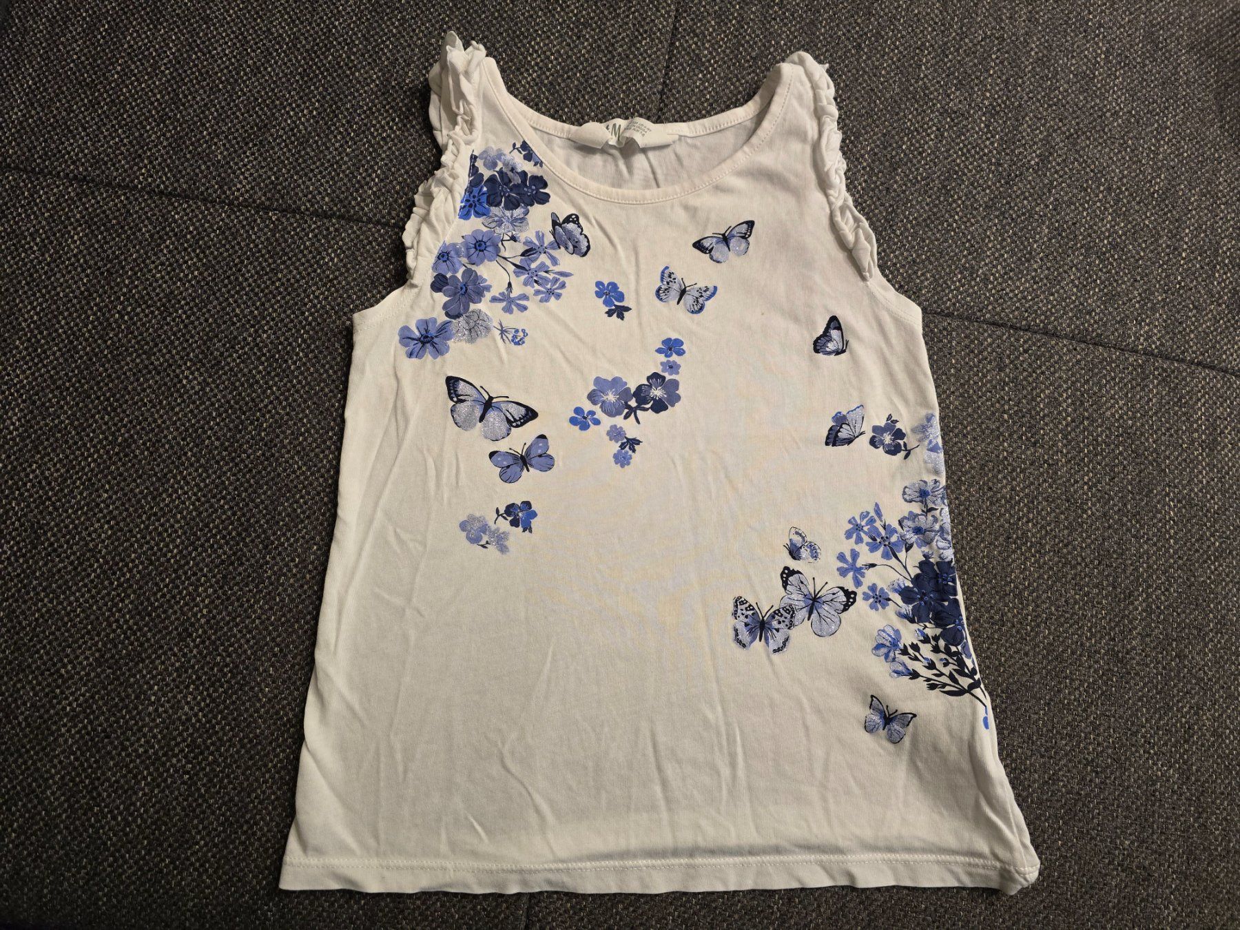 Camicette, T-shirt & Top: Top / Unterhemd Gr. 122 – Usato da Büttikon AG venduto da Amineah