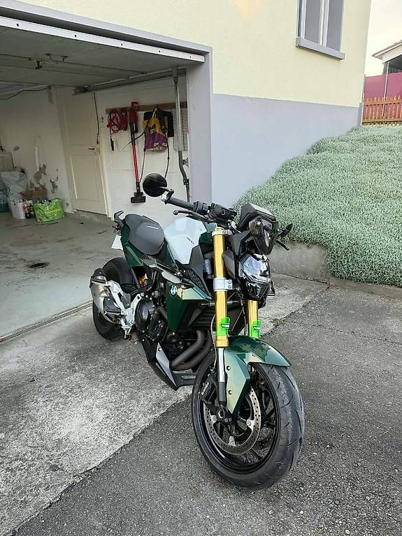 Strada: BMW F900 R  – Usato da Bischofszell venduto da lor_7ksz