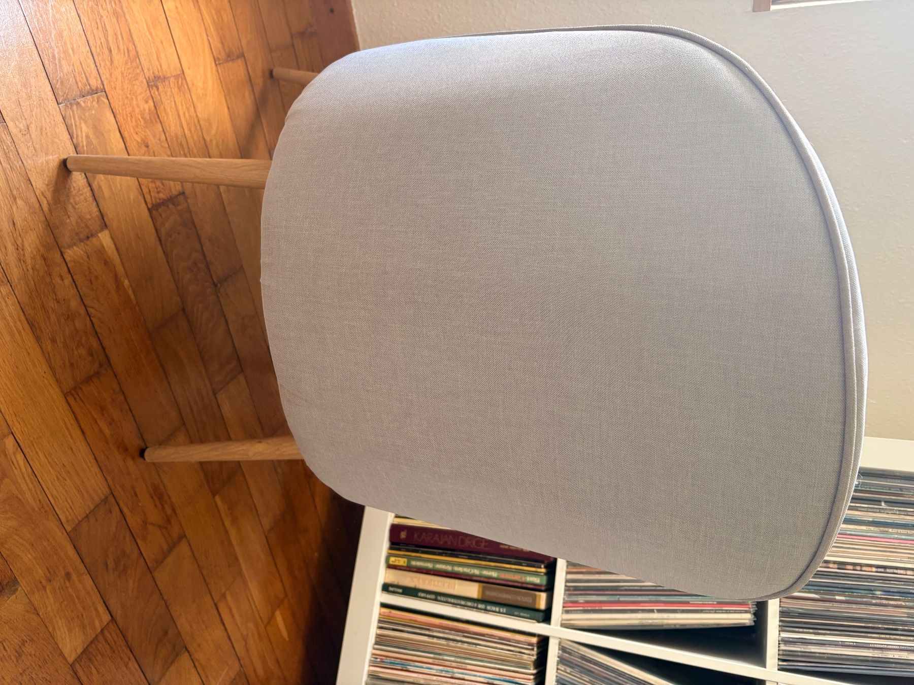 Micasa Poltrone: Deux fauteuils gris Micasa – Usato da St-Ursanne venduto da milezarde 2
