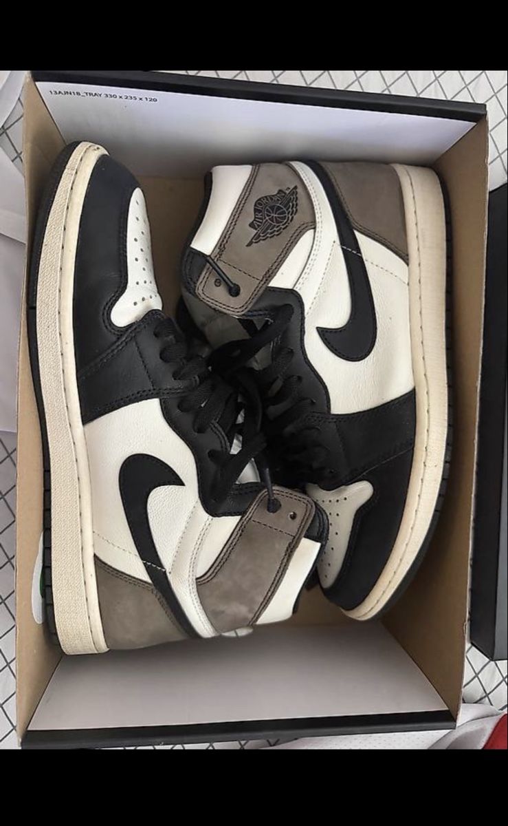 Chaussures hommes: Originale sneaker  – D'occasion à Basel par azb_tb6b