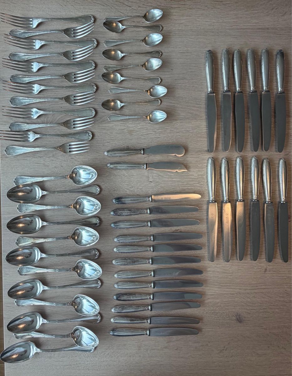 Christofle Bestecksets: Christofle Silberbesteck (versilbert /90) – Gebraucht aus St. Gallen von ola_z