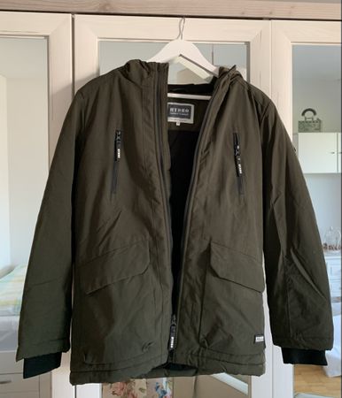 Winterjacke Jungen, Hydro Grösse 164, wie Neu