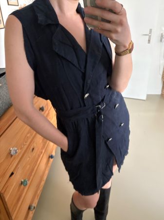 Superbe robe portefeuille ZARA / Blaues Wickelkleid Gr. M