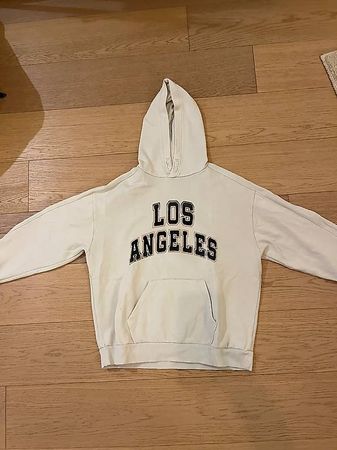 Gros pull Los Angeles