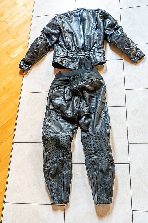 Altro: Motorrad Lederkombi Herren – Usato da Wattenwil venduto da maestrorock 1