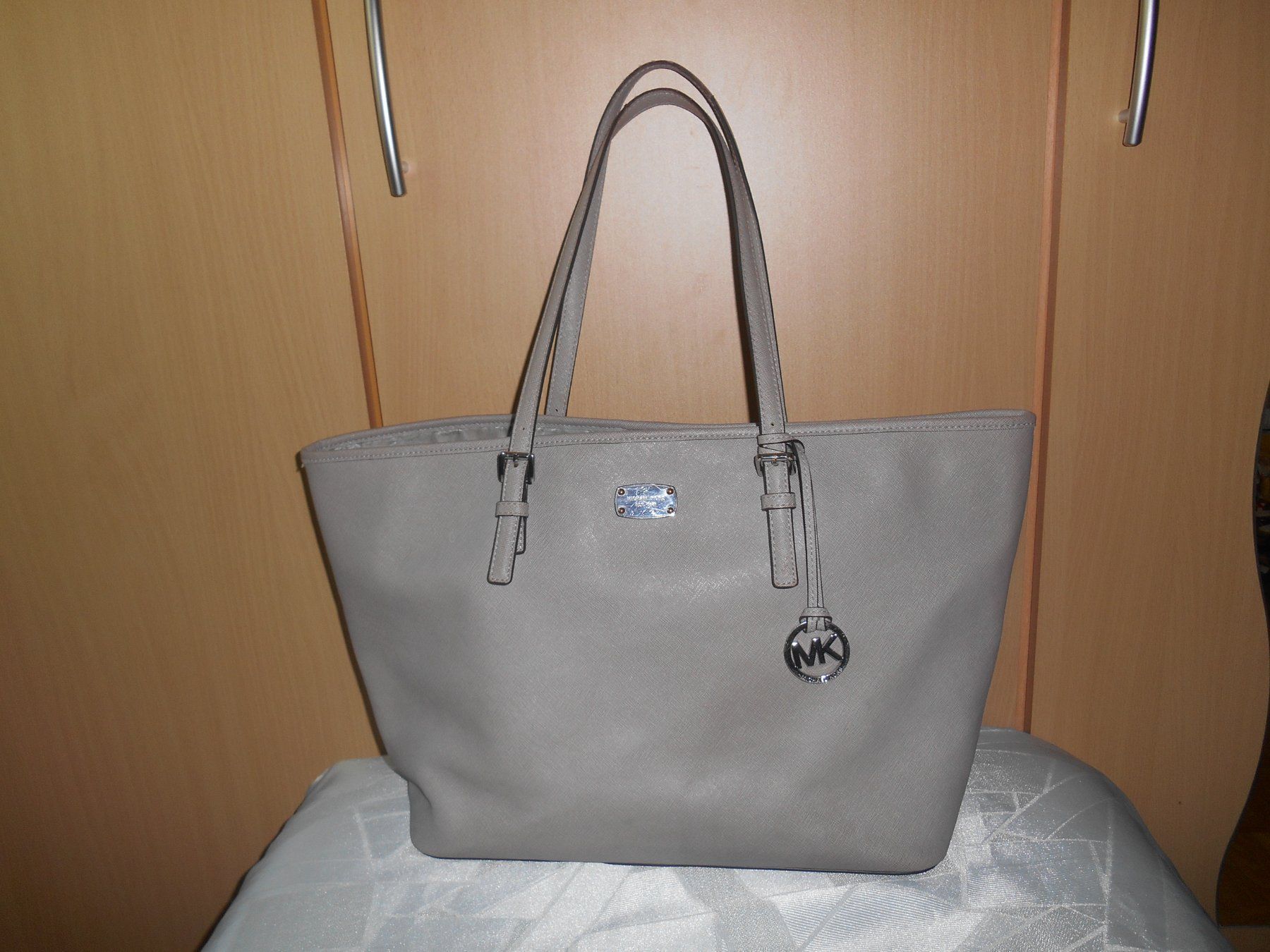 Michael Kors Borse da donna: Michael Kors Handtasche/Shopper – Usato da Basel venduto da Birs868