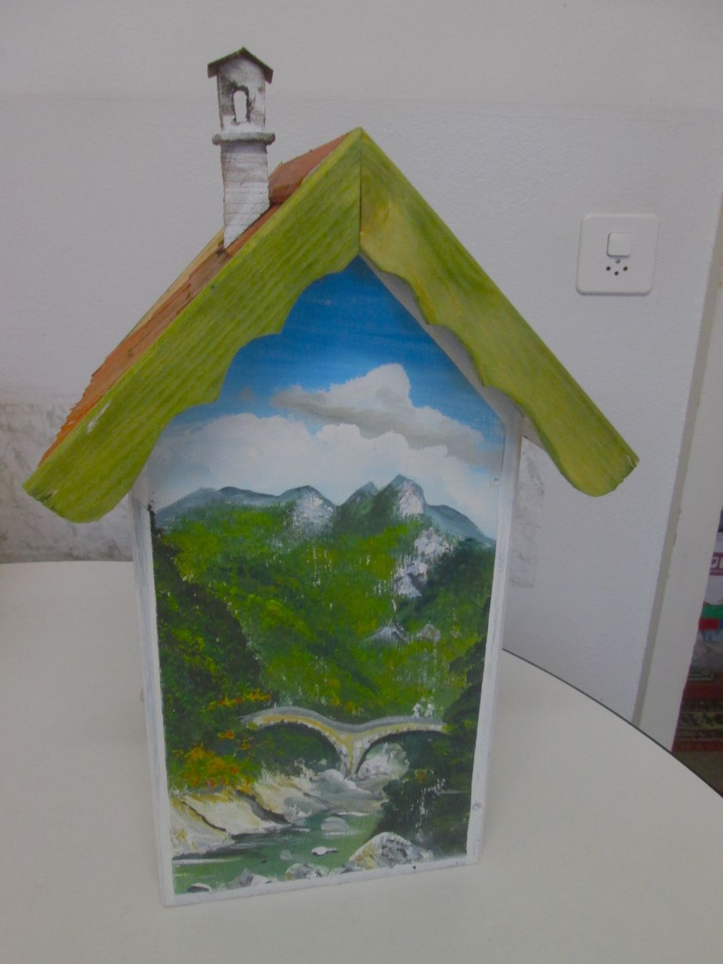 Tutte le decorazioni: Handgefertigtes Holzhaus, Flaschenhalter – Usato da Sementina venduto da babucia 3