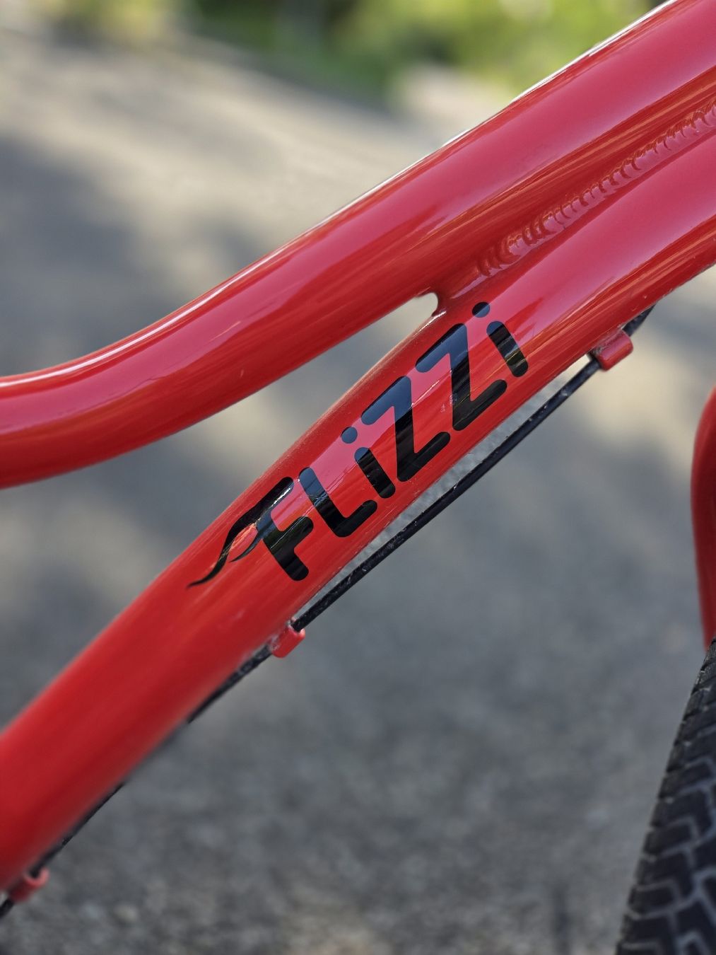 Flizzi Biciclette: Kinderfahrrad Flizzi rot 20-Zoll – Usato da Rickenbach Sulz venduto da Flores1980 6