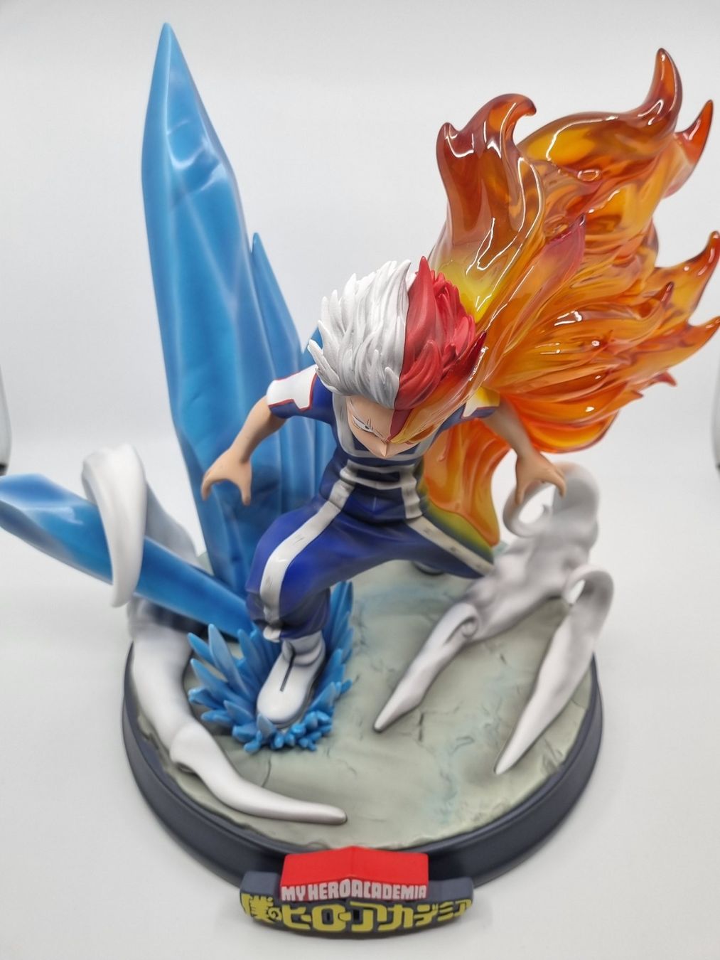 Statuette: Ofubito - Todoroki Shoto - MHA – Usato da Bülach venduto da Ikezu 2