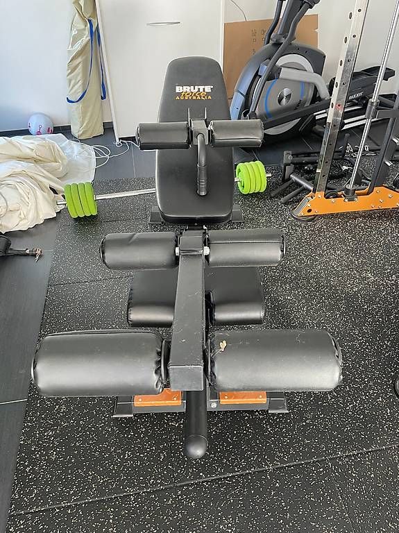 Hometrainer: Hantelbank verstellbar – Usato da Chur venduto da fabianvenzin 1