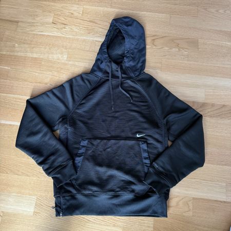 Nike Trainings Hoodie Schwarz, neuwertig, Grösse M