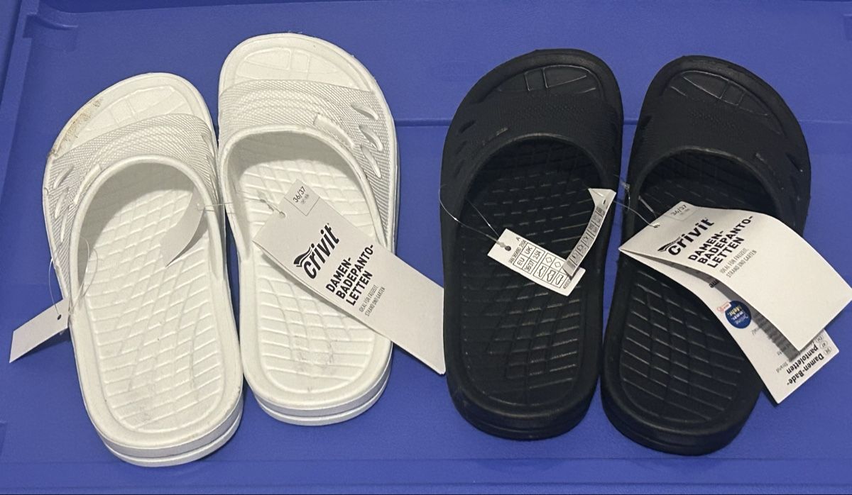 Damenschuhe: 2x Badeschuhe36/37 NEU – Neu und originalverpackt aus Winterthur von stella67