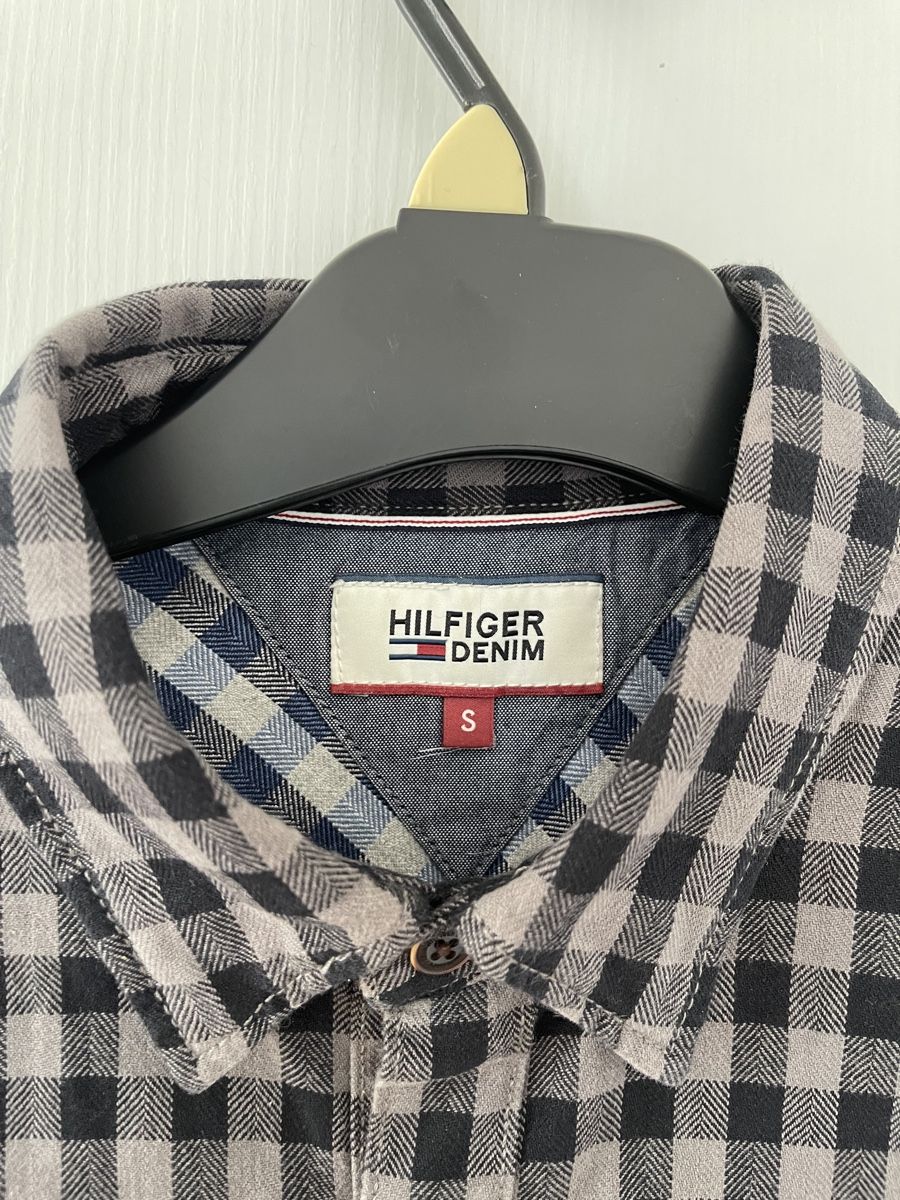 Tommy Hilfiger Hemden: Tommy Hilfiger Denim Hemd Grösse S! – Neu (gemäss Beschreibung) aus Wetzikon ZH von Jan_wojt 2
