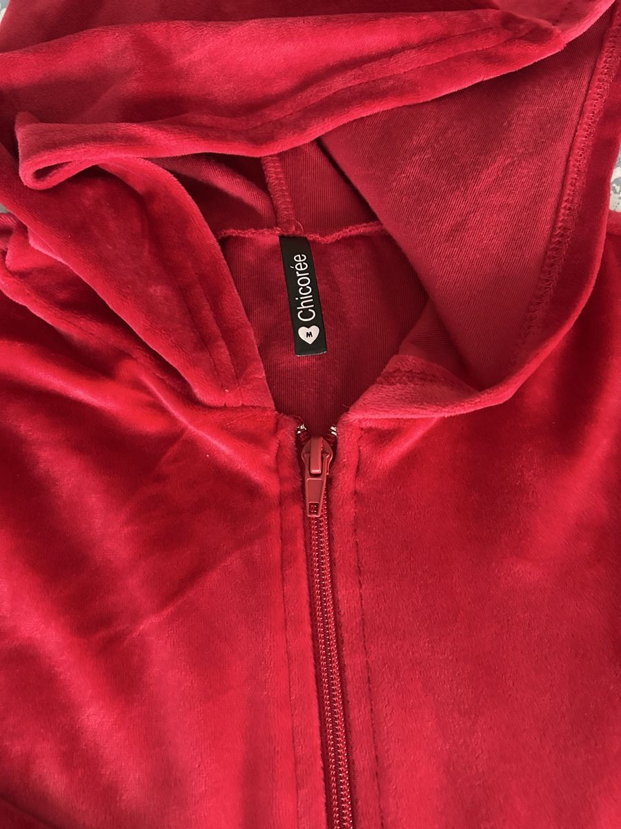 Jacken: Frauen Sweatjacke rot – Gebraucht aus Ennenda von mar_kz98 1