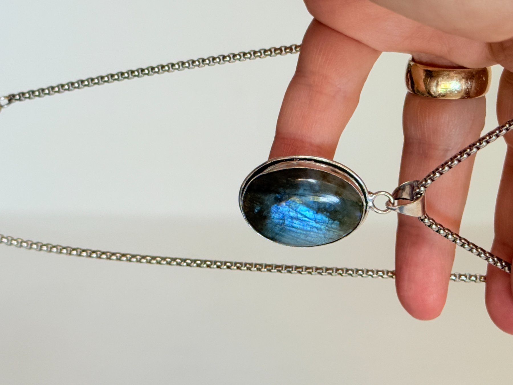 Catenine: Collier labradorite, élégant et tendance ✨ – Nuovo e nell'imballaggio originale da Genève venduto da AWWA 3
