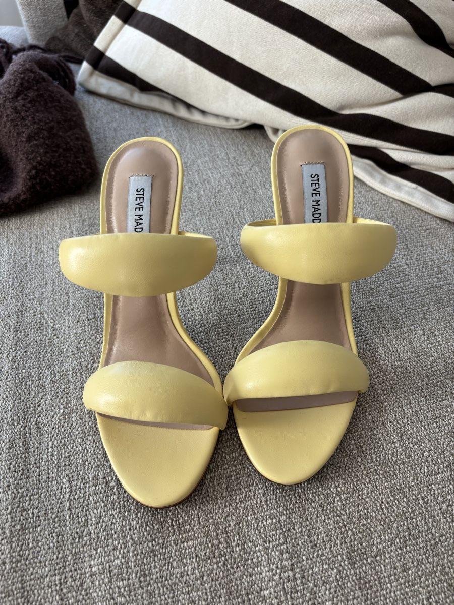 Steve Madden Chaussures femmes: Sandalette  – Neuf (Voir description) à Schaan par Nina.Zander_1990 1