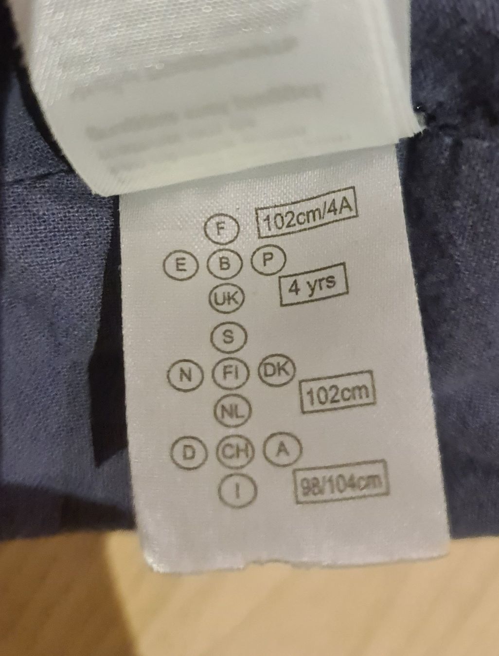 Robes et jupes: Mädchen Jeansjupe – D'occasion à Fehraltorf par Sumin 4