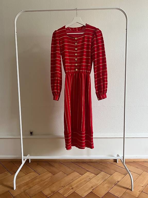 Vestiti: Strickkleid handmade – Usato da Basel venduto da Natur_Schweiz