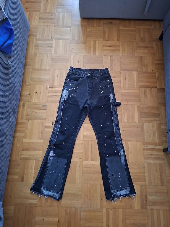 Jeans: Flared Jeans – D'occasion à Wetzikon ZH par cet_6fbf
